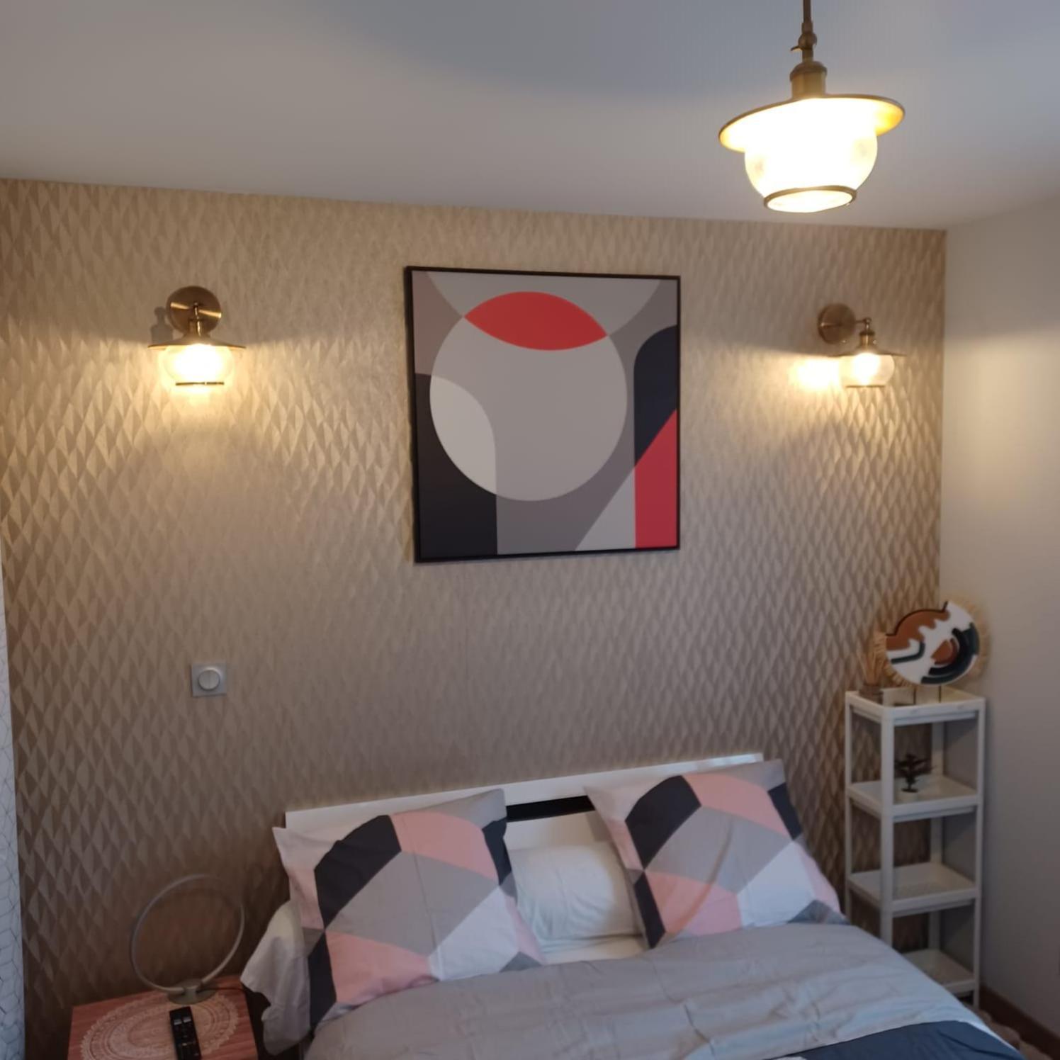 Chambre Privee/Climatisee+Tv /Petit Dejeuner Inclu/Tout Confort เนอแวร์ ภายนอก รูปภาพ